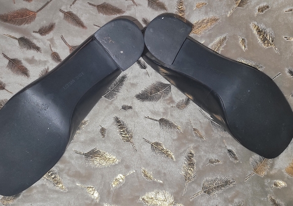 Nine West black heels - Picture 7 of 7